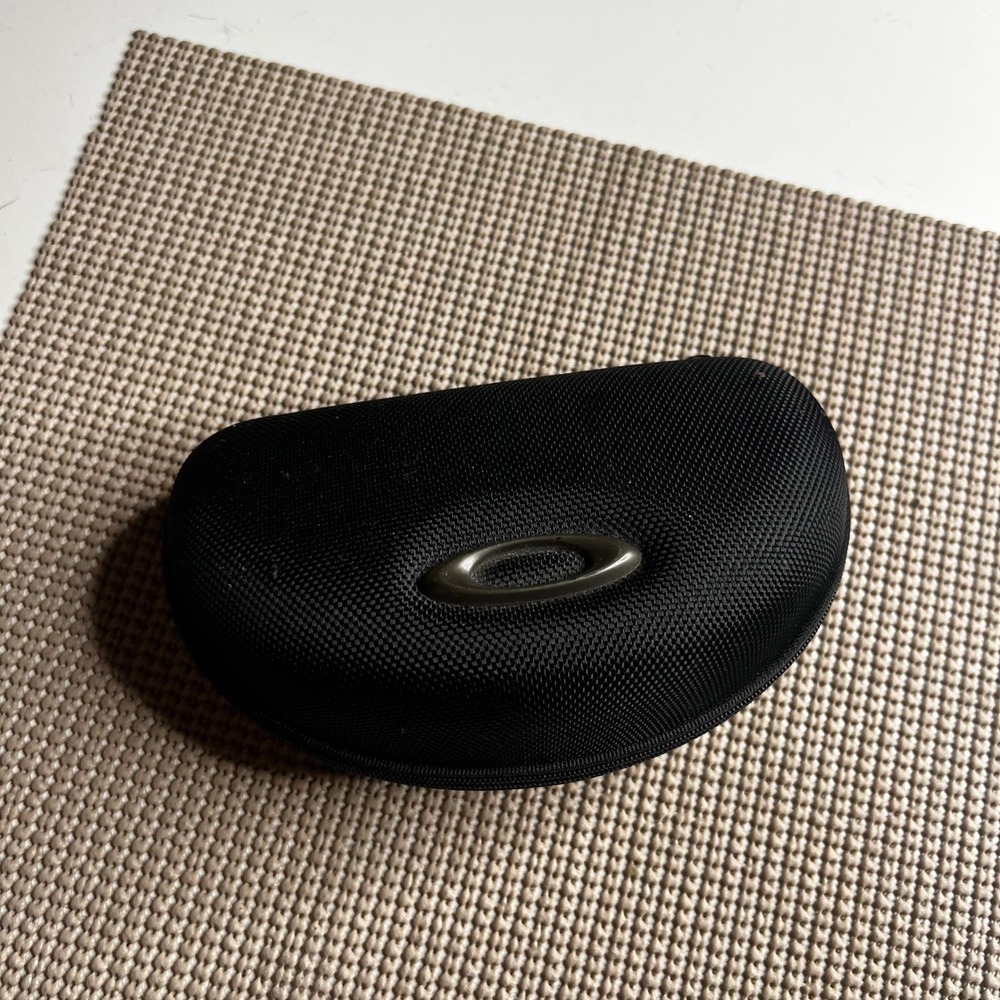 Oakley Large Soft Vault Sunglasses Case Black Ballistic Nylon Zip Closure Logo
